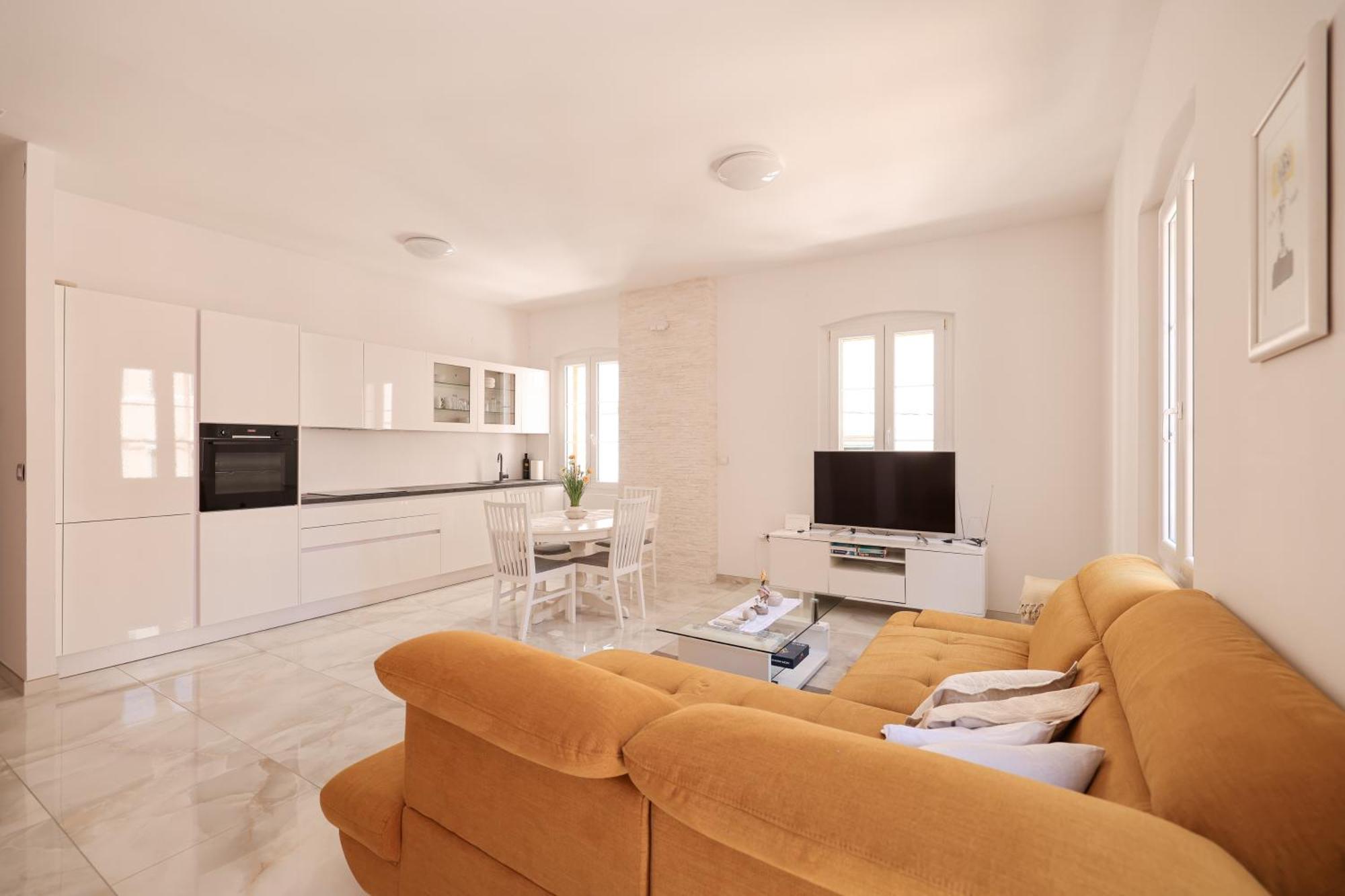 Centar- M&d Luxury